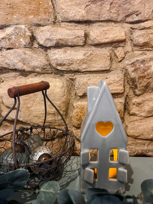 Rustic wire basket - The Barn Shed