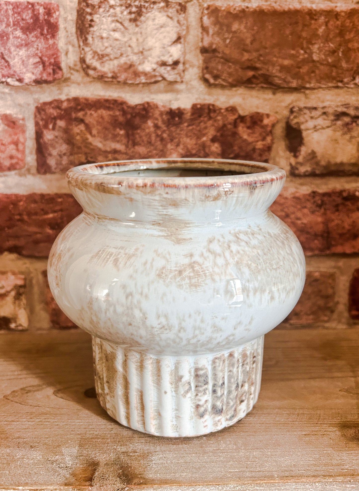 Distressed Rustic Vase - The Barn Shed