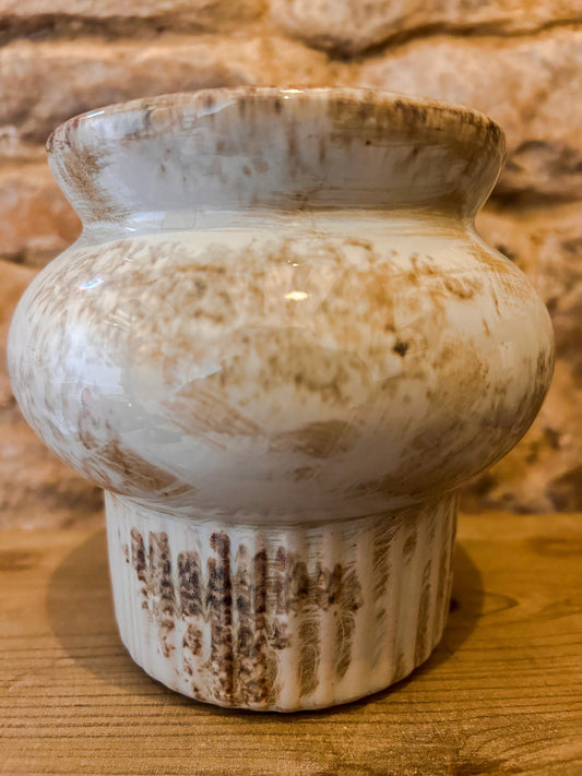 Distressed Rustic Vase - The Barn Shed