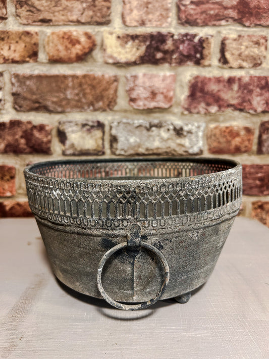 Zinc planter with handles - The Barn Shed