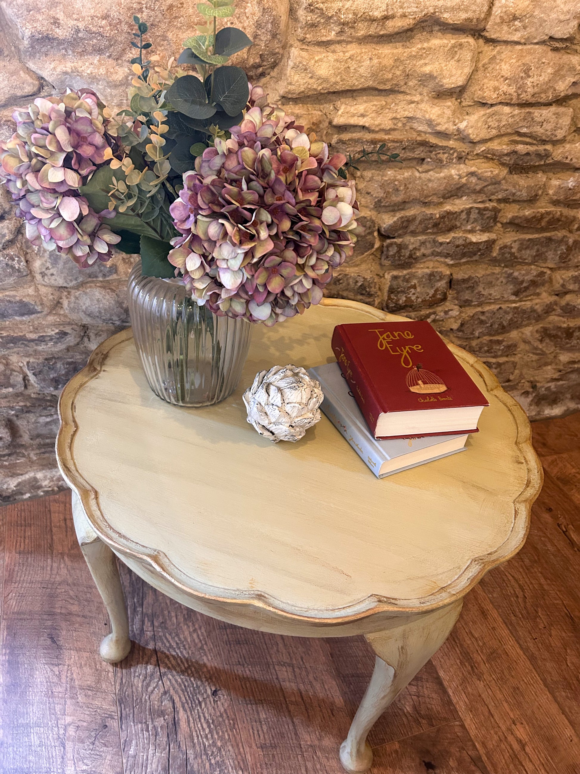 Refurbished hand painted round coffee table in Versailles - The Barn Shed