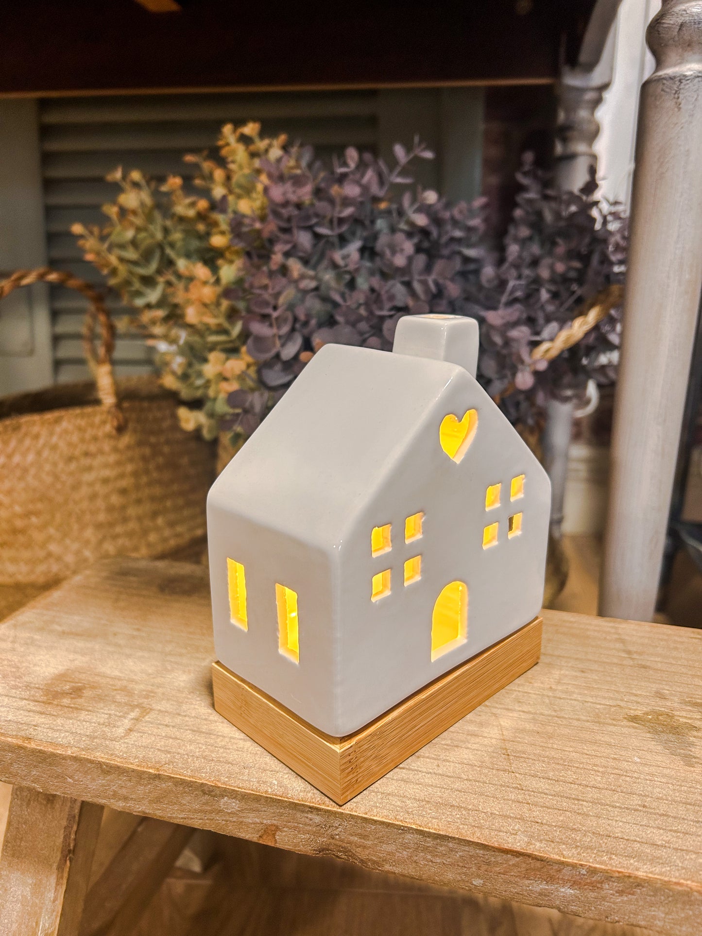 LED House decoration on wooden base - The Barn Shed