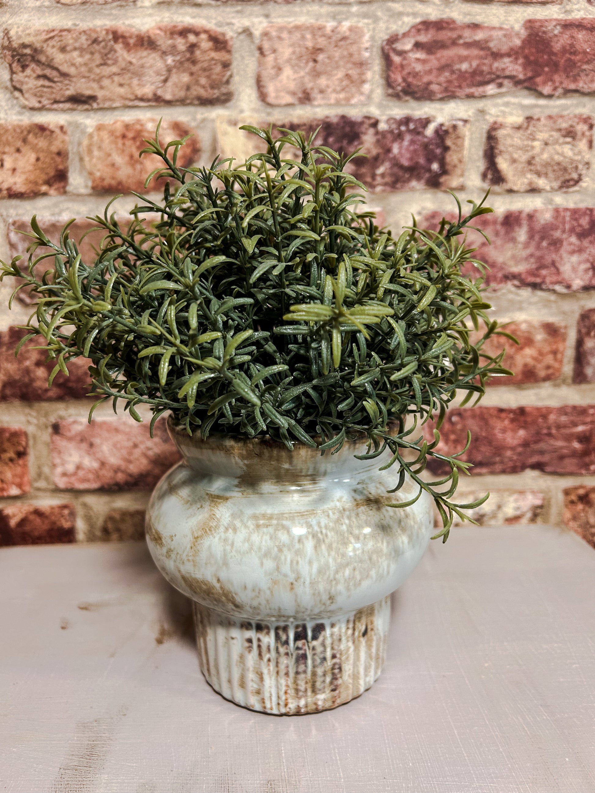 Distressed Rustic Vase - The Barn Shed