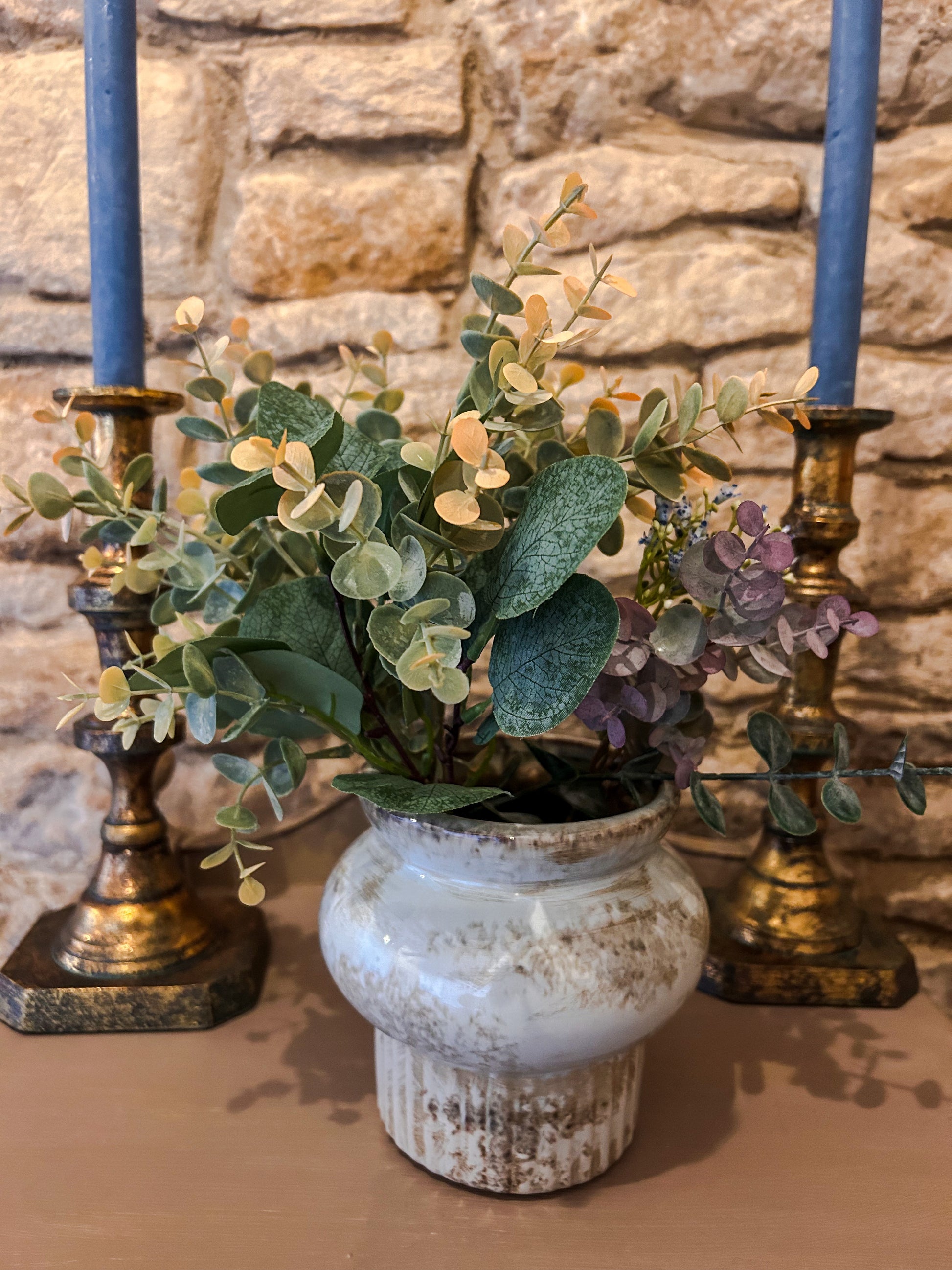 Distressed Rustic Vase - The Barn Shed