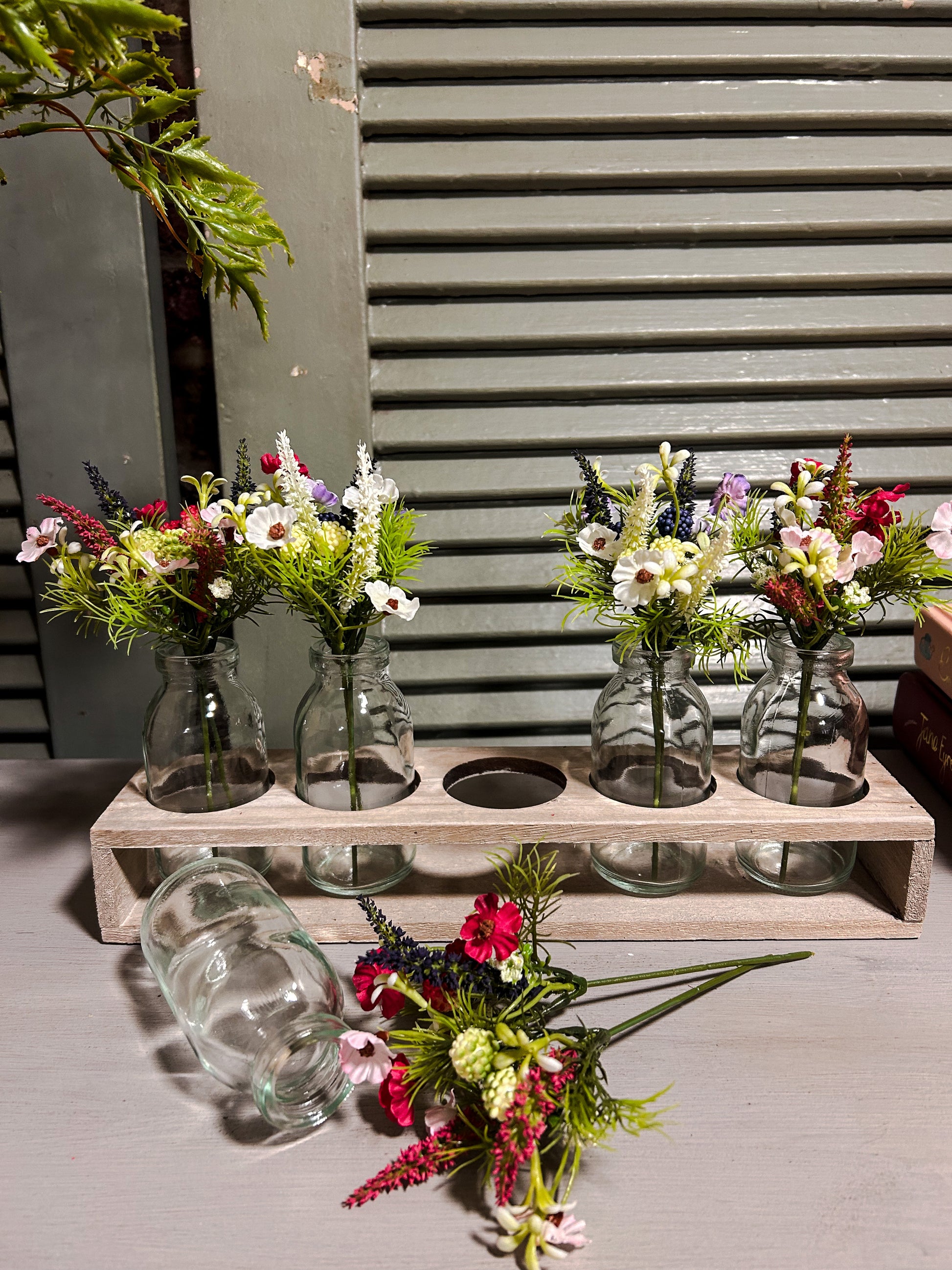 Tray with 5 bottles filled with Spring faux flowers - The Barn Shed