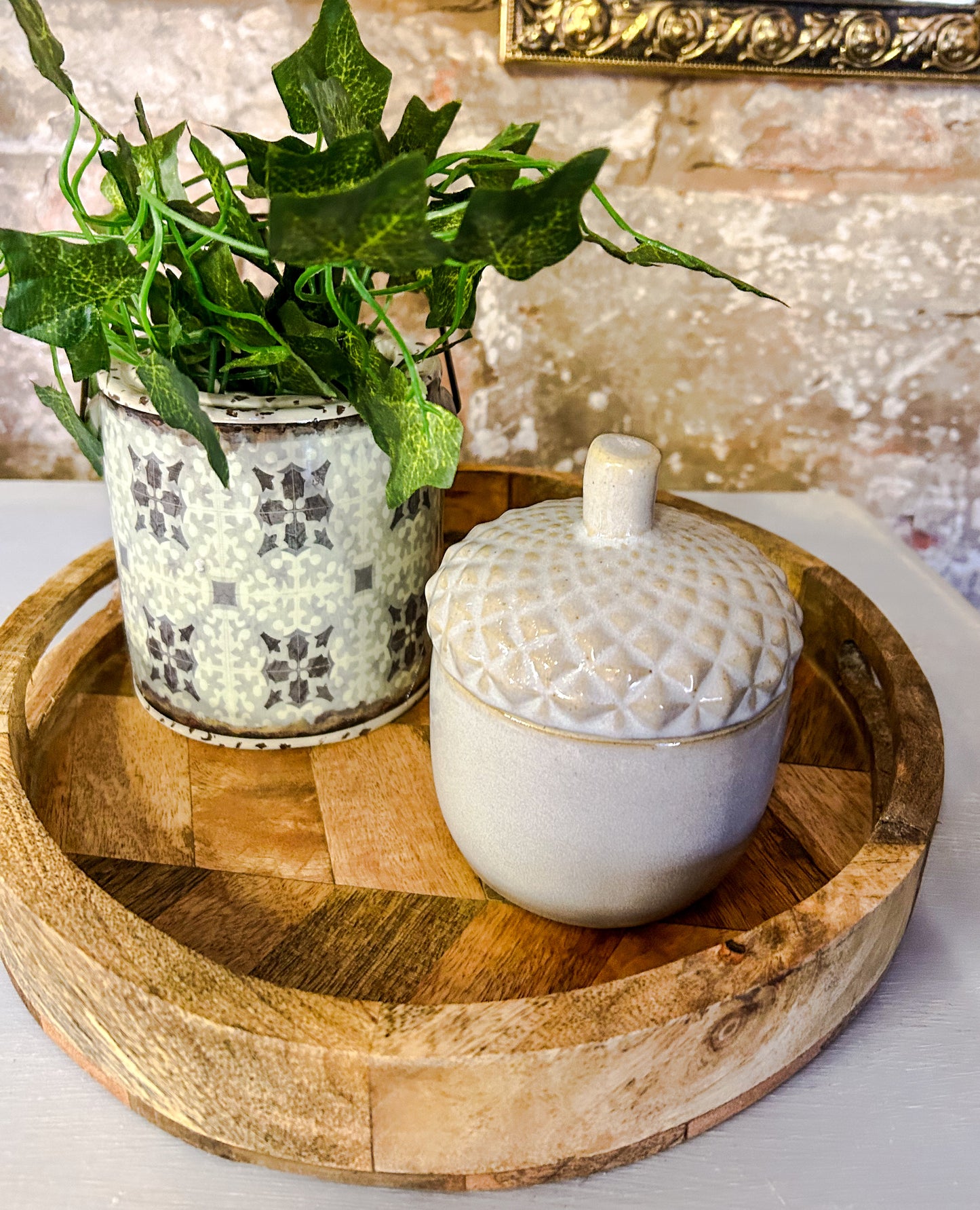 Ceramic Acorn Pot